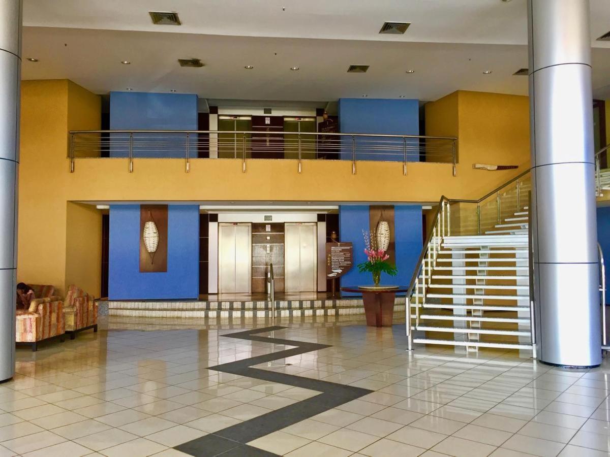 Apartment Iate Plaza 402 *